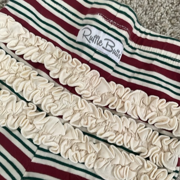 Ruffle butts bottom 2t-3t  never worn perfect bottoms for the holiday’s - Picture 4 of 5